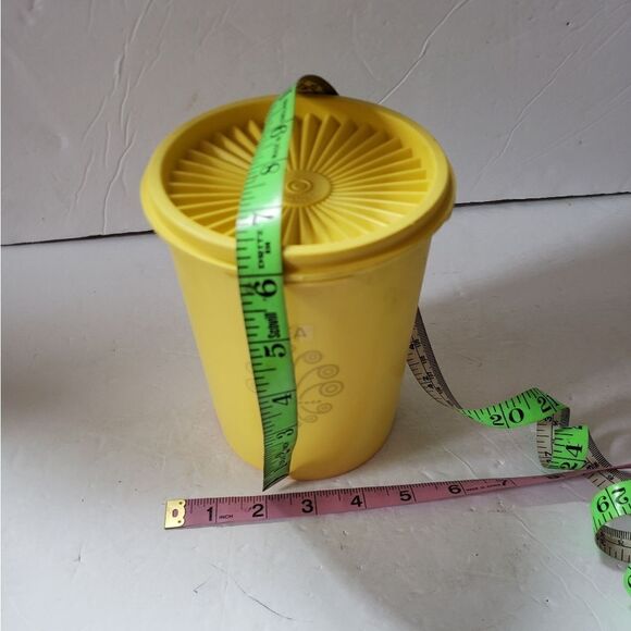 Tupperware Tea Canister - Picture 9 of 9